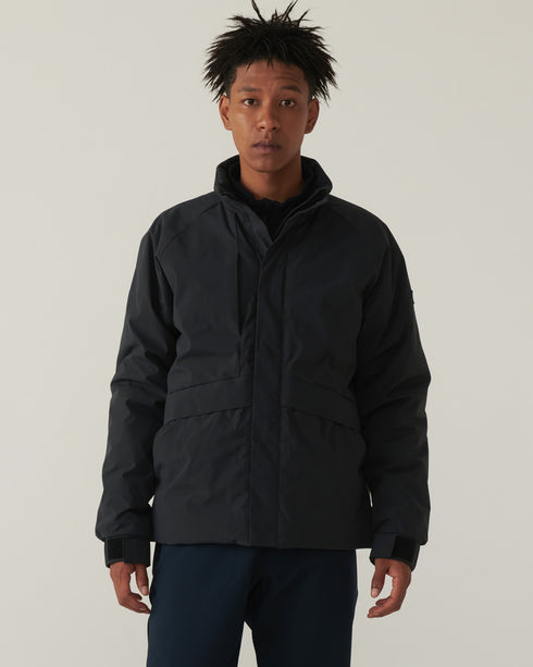 84736 ファイバーダウンジャケット