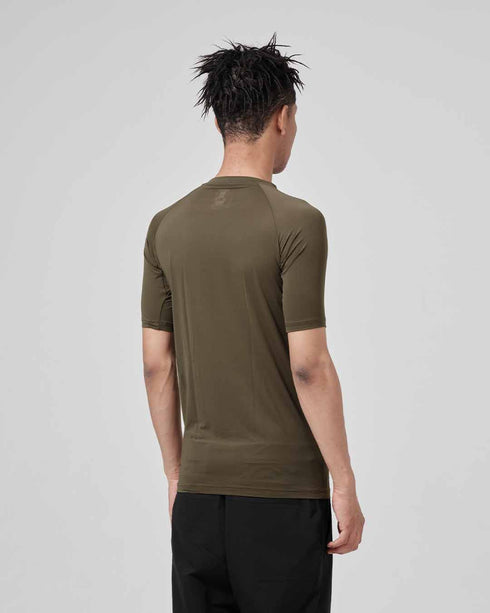 811055 EXライトショートスリーブシャツ