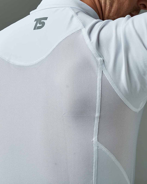 脇・背中メッシュ仕様