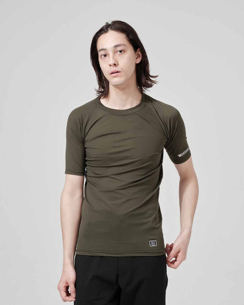 851055 アイスエアショートスリーブシャツ